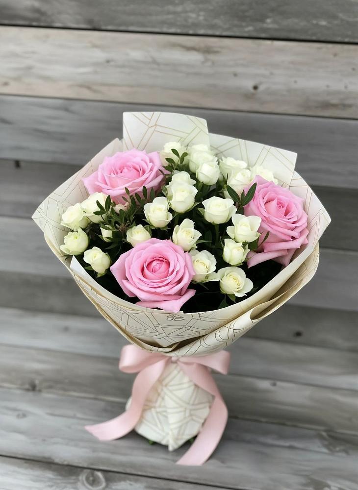 Букет цветов из: Розы в Рагулях