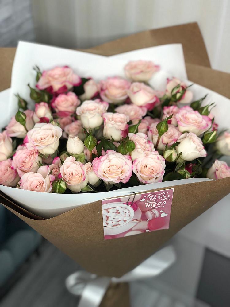 Букет цветов из: Розы в Рагулях