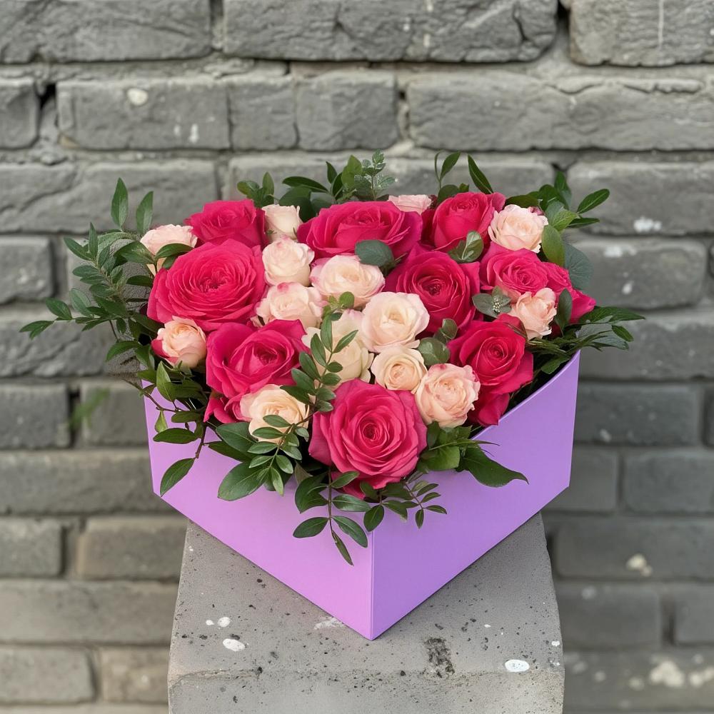 Цветочная композиция из Розы в коробке в Рагулях