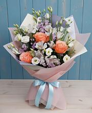 Букет цветов из:  Лизиантусы, Розы, Альстромерии и Гипсофила в Рагулях