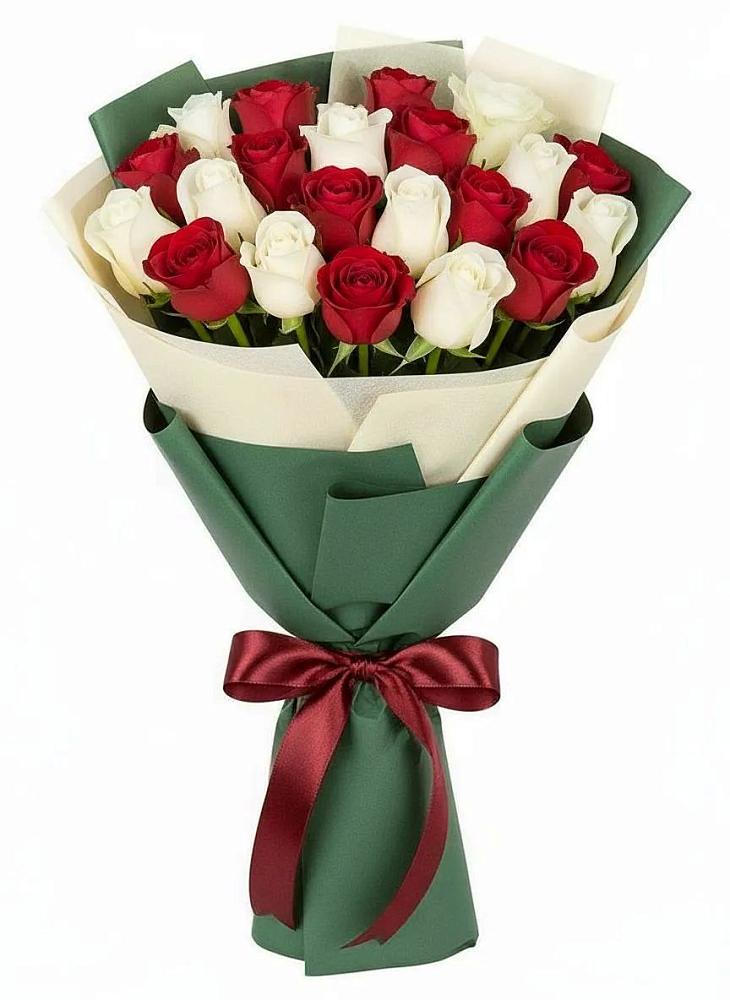 Букет Микс из красных и белых роз в Рагулях