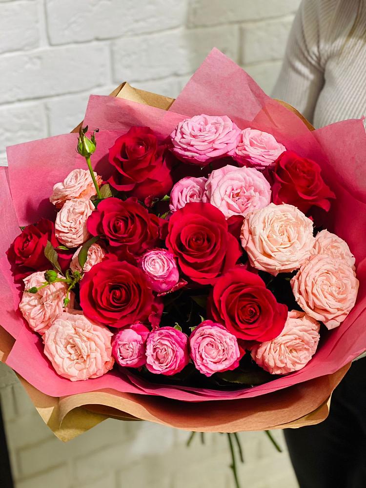 Букет цветов из: Розы в Рагулях