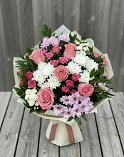 Букет цветов из:  Альстромерии, Гвоздики, Розы и Хризантемы в Рагулях