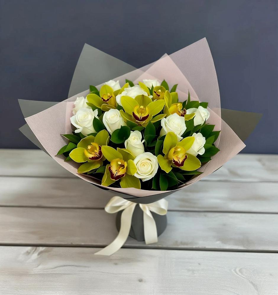 Букет цветов из: Орхидеи и Розы в Рагулях