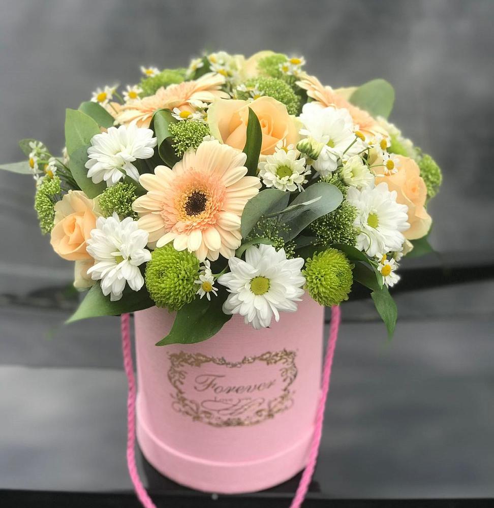 Цветочная композиция из Розы, Герберы и Хризантемы в шляпной коробке в Рагулях