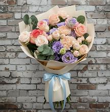 Букет цветов из:  Розы, Лизиантусы и Гвоздики в Рагулях