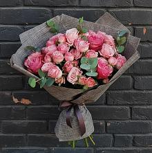 Букет цветов из:  Розы в Рагулях